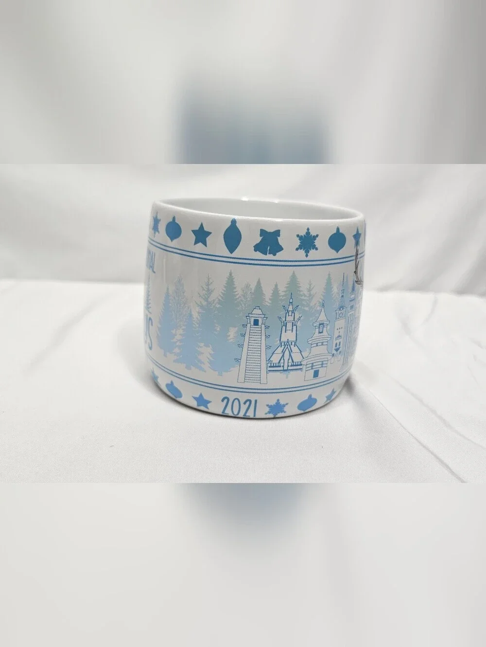 Disney World 50th Anniversary EPCOT Festival of the Holidays 2021 Mug Olaf Sven